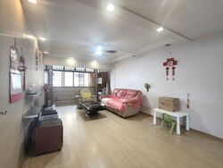 hwi-yoh-ville photo thumbnail #2